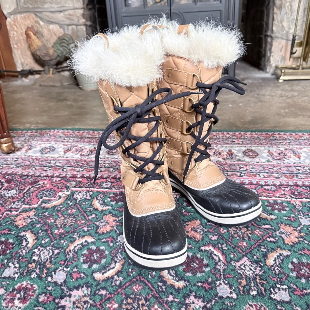 Sorel Tofino II Boots Women Size 6 Tan Excellent Quilted Faux Fur Waterproof